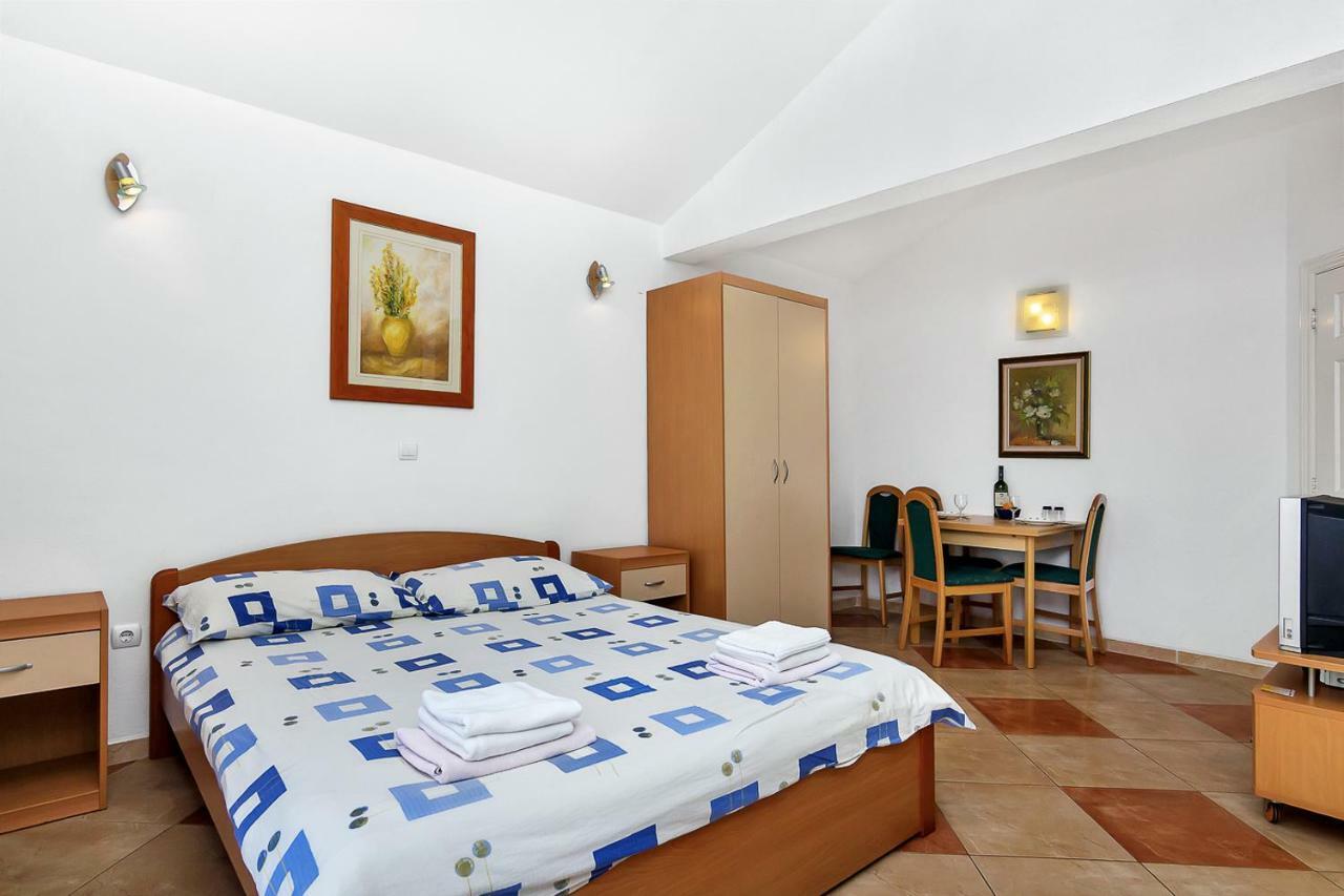 Villa Vranic Apartments Makarska Luaran gambar